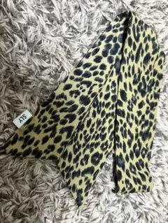 美品　SLYヒョウ柄スカーフ