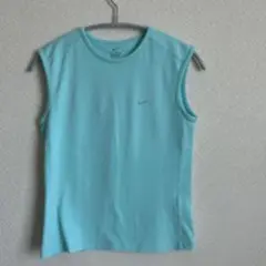 NIKE Tシャツ　ノースリーブ