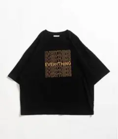 OVERSIZED GRAPHIC TEE BLACK M