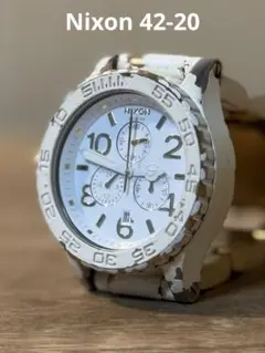 NIXON クロノグラフ 腕時計 ホワイト　ゴールド　42-20 ニクソン