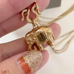激レア 正規品 ヴィヴィアン エレファントネックレス ゴールド