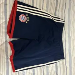 FCバイエルン・ミュンヘン ネイビーショートパンツ