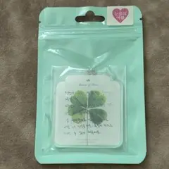 涙の女王　公式グッズアクリルキーホルダー　四つ葉のクローバータグ
