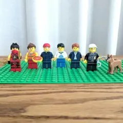 LEGO フィギュアセット 6体 と犬 、付属品