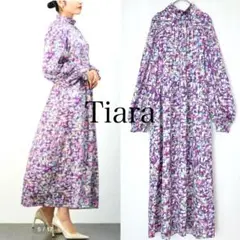 【美品】Tiara フリルネックカラーペイントプリントワンピース