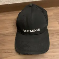 VETEMENTS ブラック キャップ
