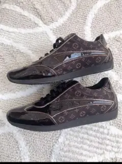 Louis Vuitton モノグラム　エナメル　レザー　スニーカー