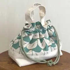 保冷お弁当袋　ニワトリ×グリーン　北欧　巾着ランチバック　ハンドメイド628