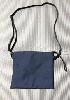 Item thumbnail for item 26196322-a2c4-4207-83c5-8c2c71d8d554