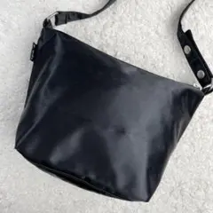 ✨美品✨agnes b. アニエスベー ショルダーバッグ ブラック