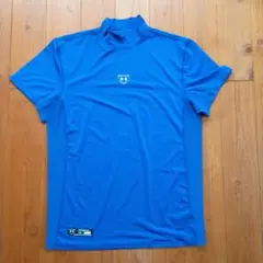 UNDER ARMOUR 青 アンダーシャツ