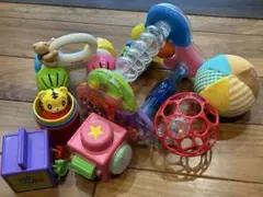 ベビーおもちゃ　７点まとめ売り