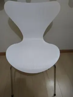 セブンチェア