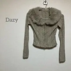 【Dazy】　ファー付き長袖トップス M ジャケット　b247