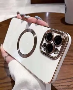 ホワイト ゴールド　MagSafe対応　iPhoneケース
