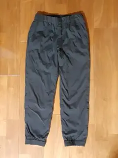 美品◇ユニクロ◇Mサイズ◇125130135◇フリース＆シャカシャカパンツ◇黒