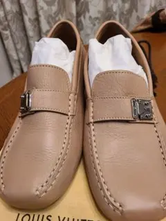 Louis Vuittonフラットシューズ