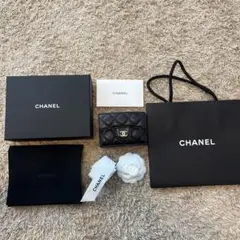 CHANEL クラシック　三つ折り　ミニ財布 ブラック