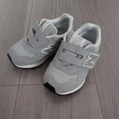 Item thumbnail for item f5288161-fdfd-48cf-9f46-4583b6c94157