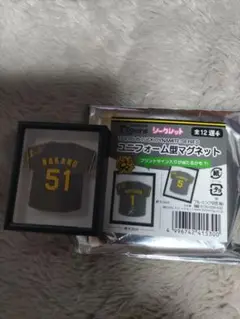 阪神Ｂ-LUCKユニフォーム型マグネット 中野選手51