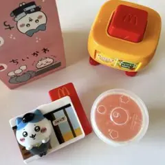 マクドナルド　ハッピーセット　おもちゃ　2個 ちいかわ/なりきり