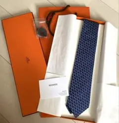 【新品 未使用】HERMES エルメス メンズ ネクタイ ショッパー 箱 リボン