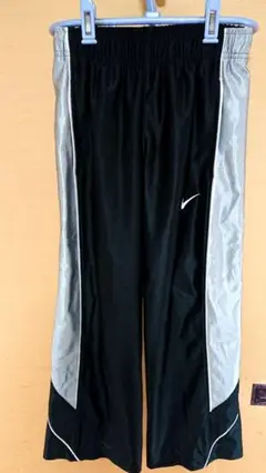 Item thumbnail for item db54f099-b902-405e-aaf0-eddb6ccb8c5e