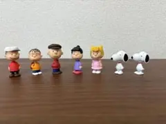 スヌーピー　ガチャガチャ　ならぶんです