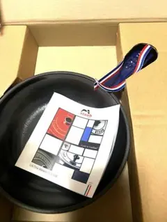 Item thumbnail for item 08a982f2-0065-4dd3-8fb9-6234c8dbc35c