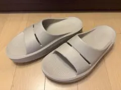 OOFOS OOMEGA OOAHH サンダル Nomadベージュ41 27cm