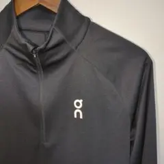 on ハーフジップ ブラック クライメイト　CRIMATE SHIRT