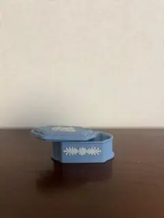 Wedgwood風 ブルージャスパー 小物入れ 蓋付き 陶器 英国風インテリア