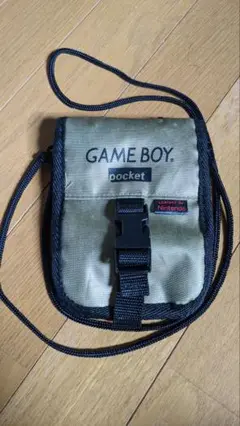 ゲームボーイポケット　ポーチ　ゴールド