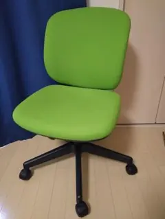 PLUS オフィスチェア Presea