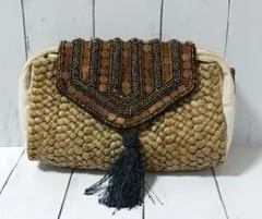 Item thumbnail for item 46d5336e-3f0a-44b7-af78-fdbec94c7c0f