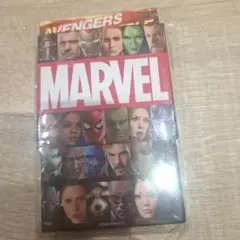 アベンジャーズ　マーベルヒーロートランプ