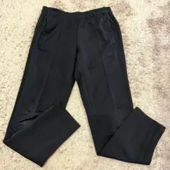 Item thumbnail for item e9b7e564-16f5-414c-bd7e-4e487d559bfb