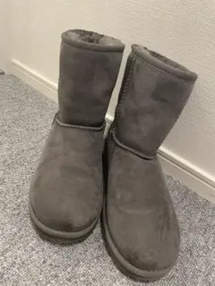 UGGブーツ⭐︎グレー