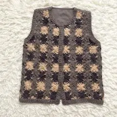 かぎあみ風　花柄ニット　レトロ調　ベスト　ジレ　グレー　M〜Lサイズ