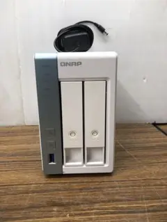 QNAP TS-231K 2ベイNAS　1TB SSD 2台付き
