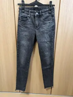 Item thumbnail for item 3d749fd5-aa57-4508-a3a1-f737f54eb843