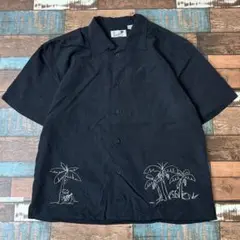 ビンテージ　古着　刺繍ロゴ　アロハ　ハワイアン　レーヨン混　半袖シャツ