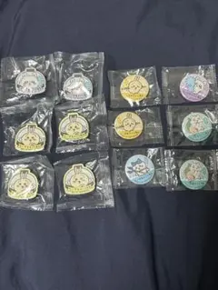くら寿司 ちいかわ マグネット&缶バッジ詰合せ