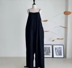 argue タイプライター サロペット 黒