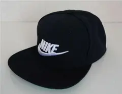 NIKE 黒 キャップ 刺繍ロゴ