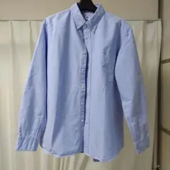 ユニクロ　ライトブルー ボタンダウンシャツ L