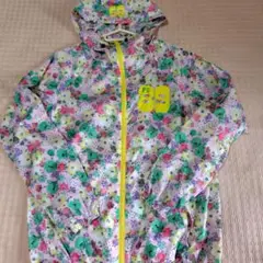 PG 89 フラワー柄　ナイロンパーカー