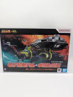 バンダイ初版 宇宙刑事ギャバン ギャビオン 1/144 プラモデル 未組立 PC-28 DXポピニカ ギャビオン 宇宙刑事ギャバン ポピー