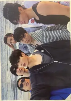 BTS クリアファイル2枚