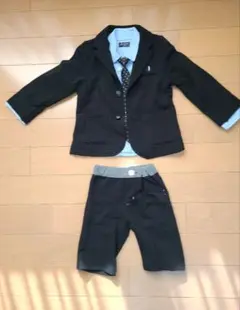 Item thumbnail for item cb6cd1e0-9b46-4bee-9514-5a83691210a3